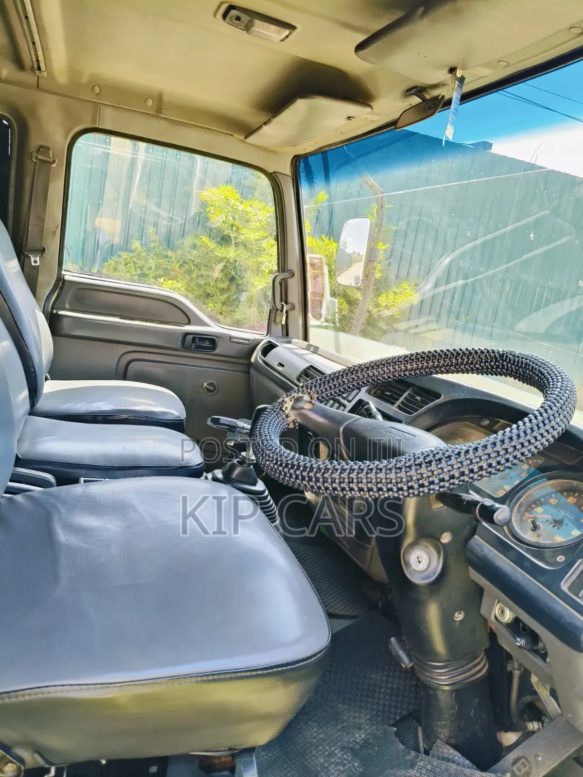 Isuzu FRR Closedbody