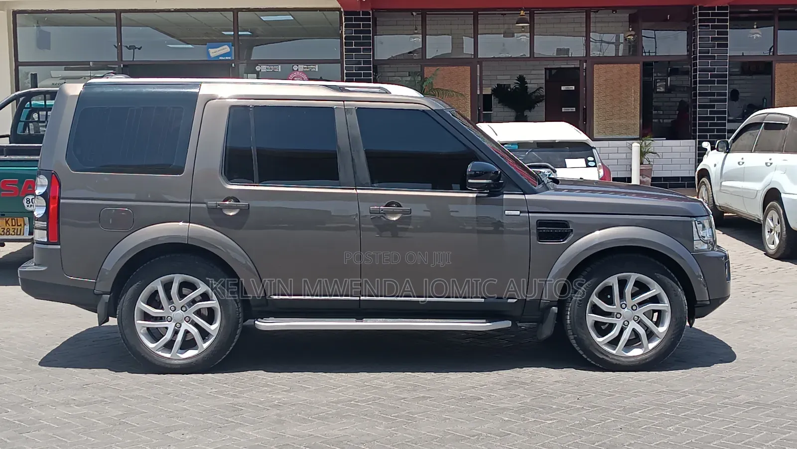 Land Rover Discovery 2016 Gray