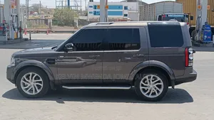 Land Rover Discovery 2016 Gray