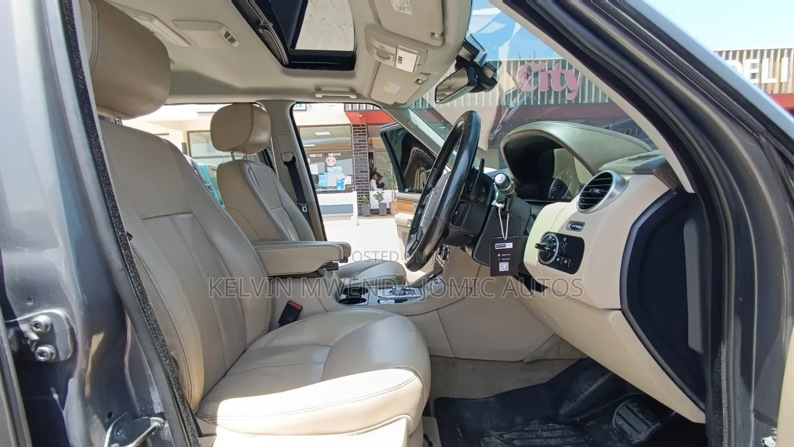 Land Rover Discovery 2016 Gray