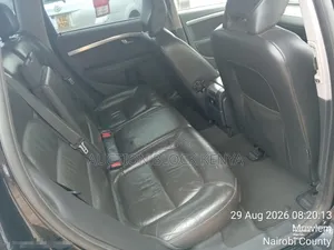 Volvo V70 3.2 2011 Black
