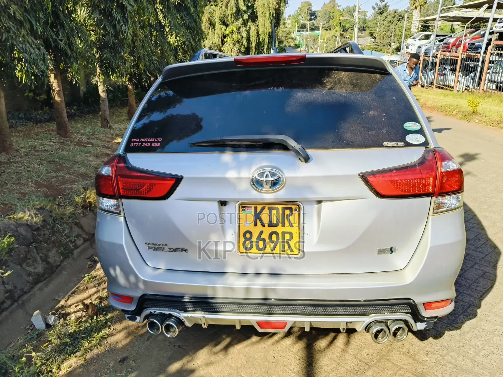 Toyota Corolla Fielder 2017 Silver