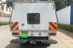 Toyota Hilux 2014 White