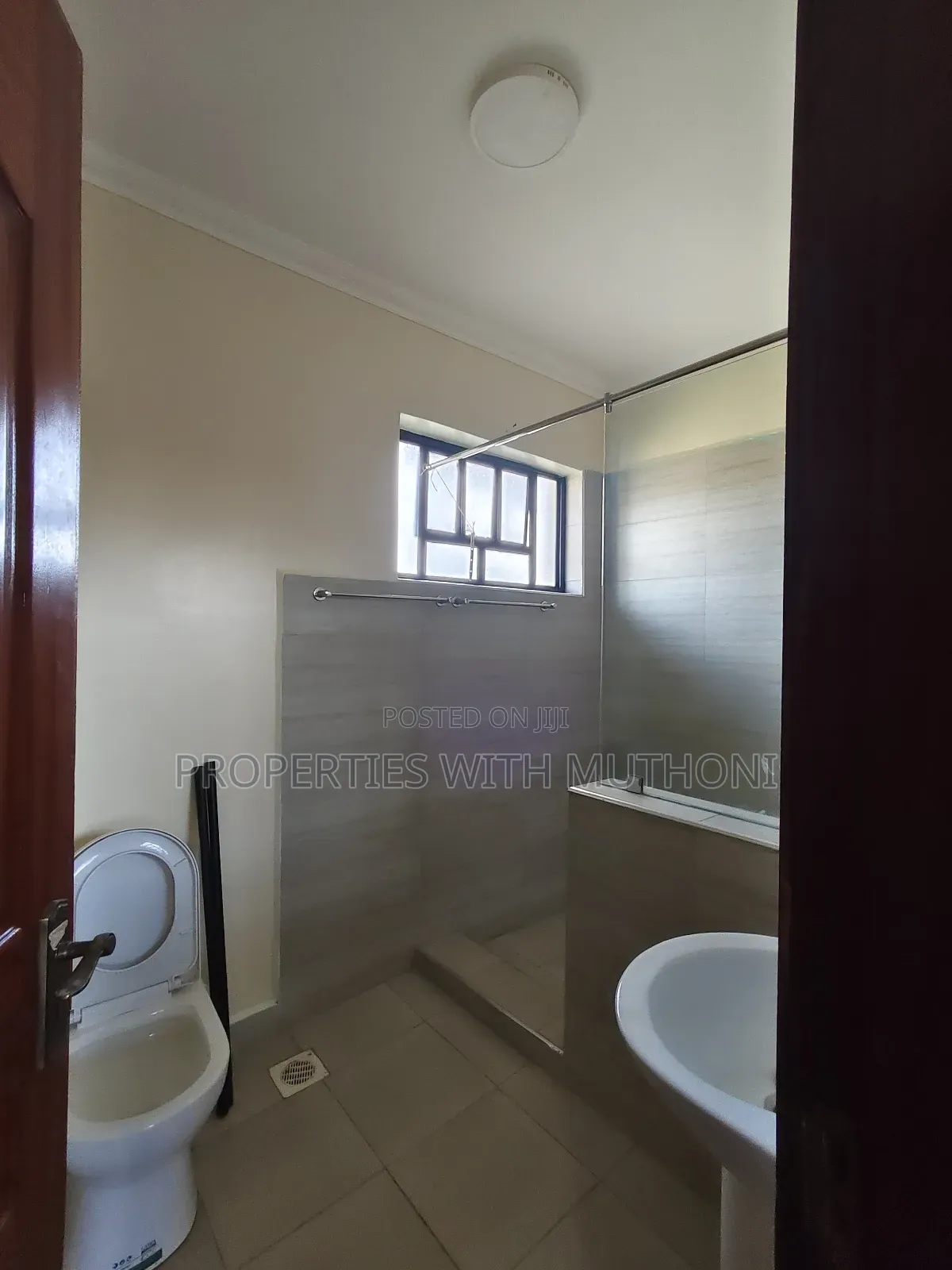 4bdrm Maisonette in Kibiku for sale