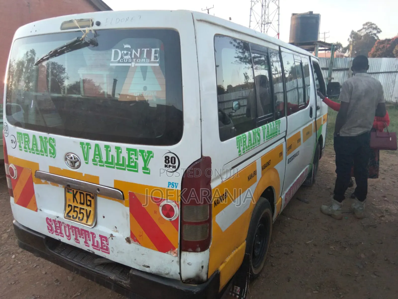 Toyota Grand HiAce 2002 White