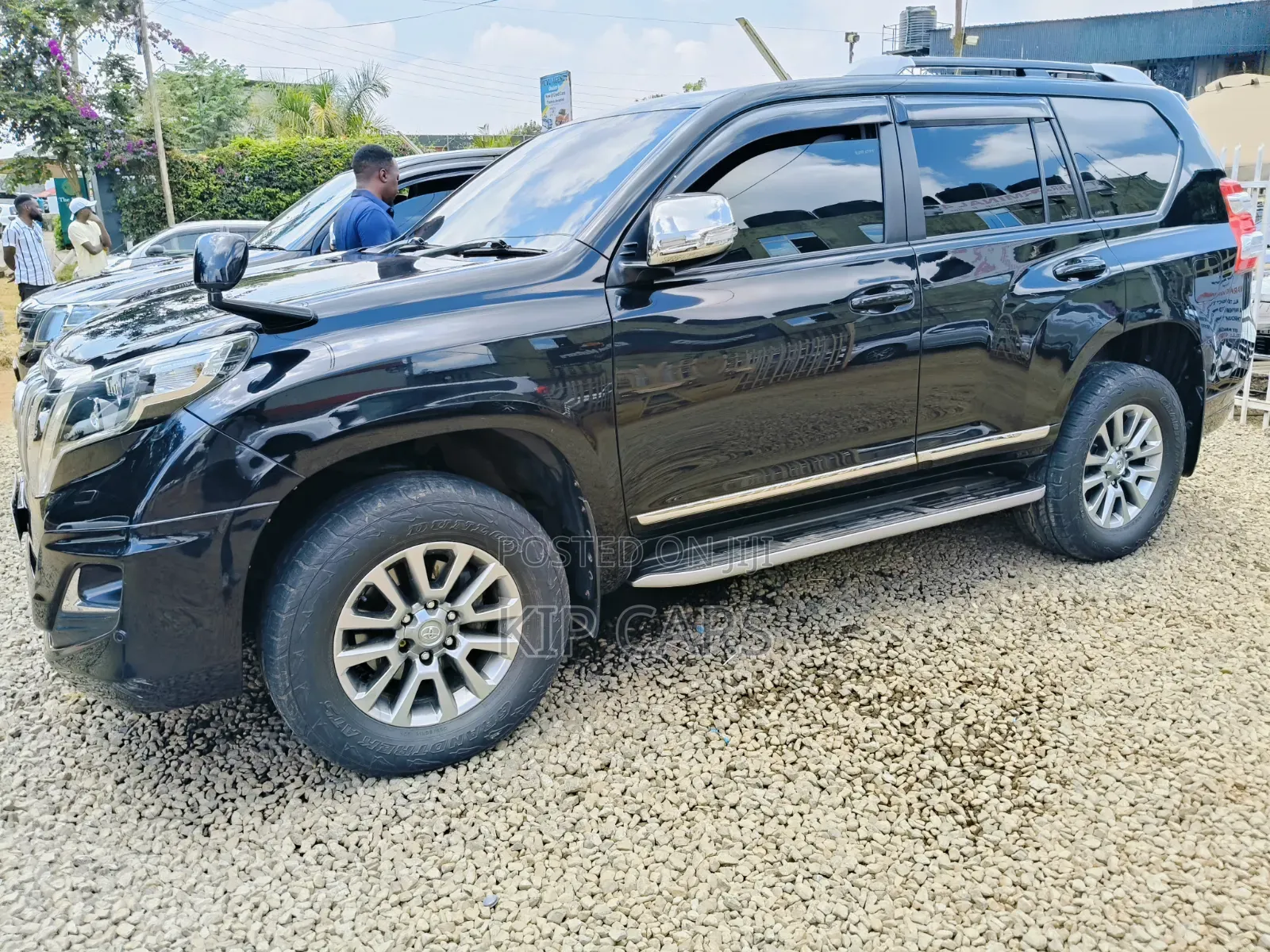 Toyota Land Cruiser Prado 2016 Black
