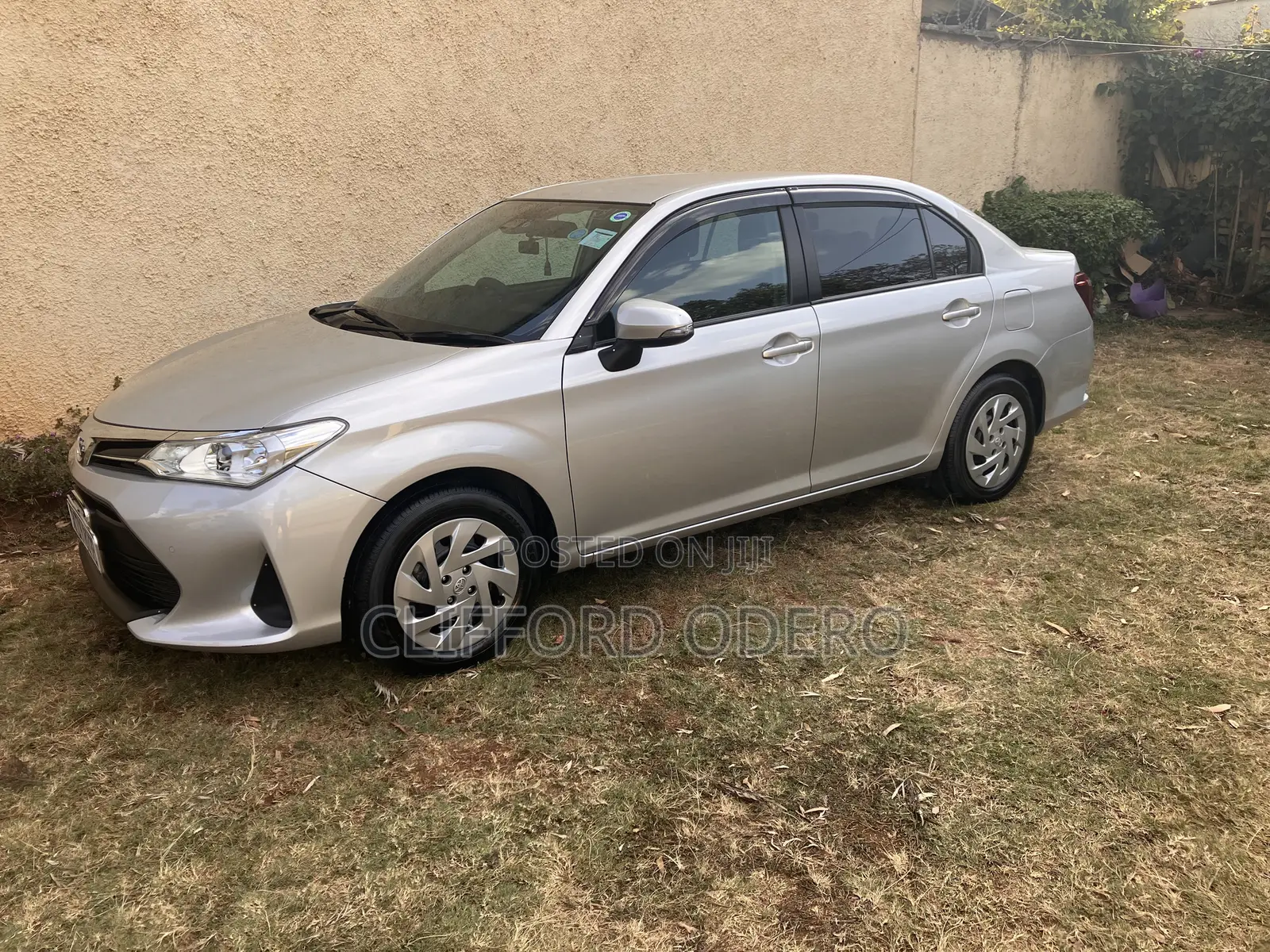 New Toyota Axio 1.5 Hybrid 2WD 2020 Silver