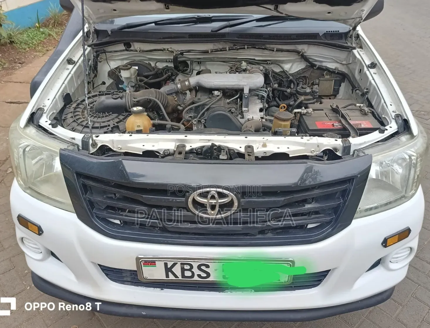 Toyota Hilux 2012 White