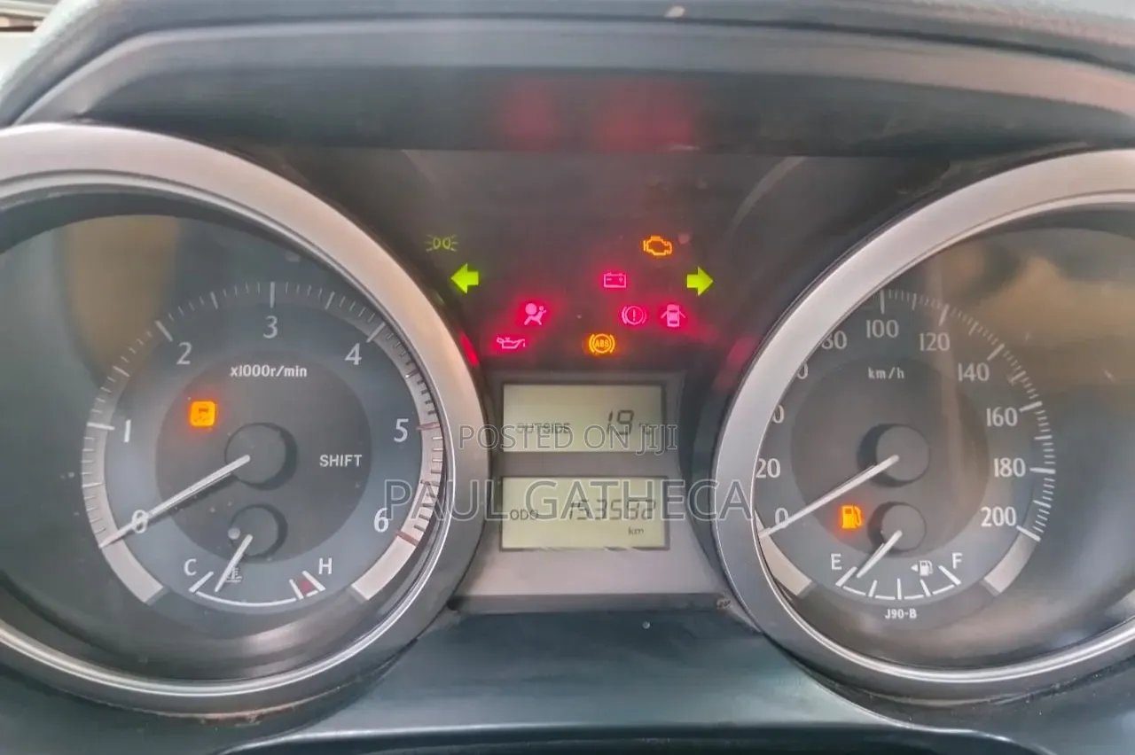Toyota Land Cruiser Prado 2013 White