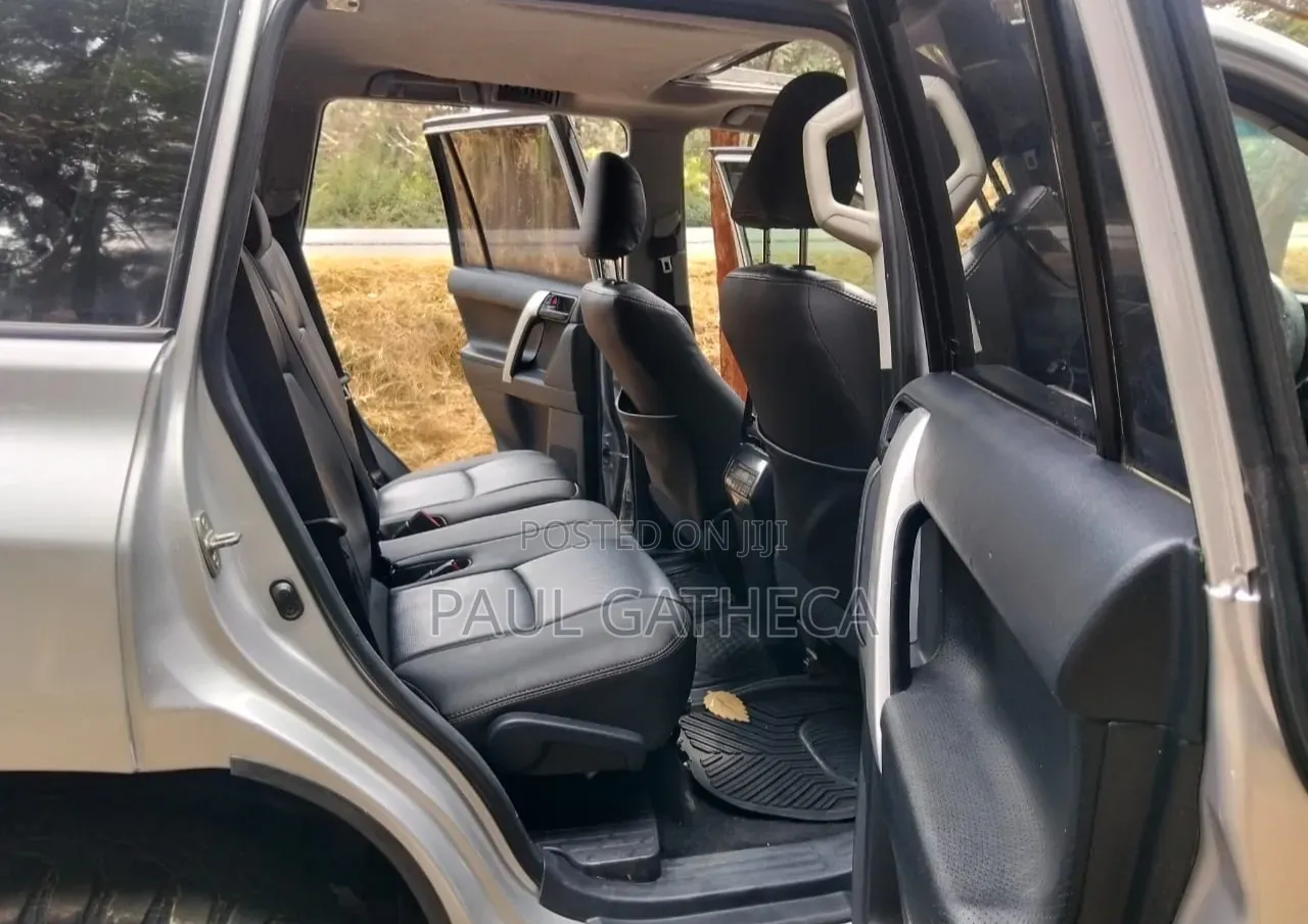 Toyota Land Cruiser Prado 2013 White