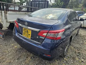 Nissan Sylphy 2013 Blue