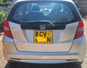 Honda Fit 2013 Silver