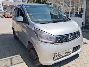 Nissan Dayz 2015 Silver