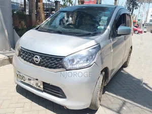 Nissan Dayz 2015 Silver