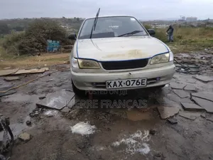 Toyota Corolla 1998 Gray