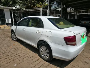 Toyota Axio 2013 White