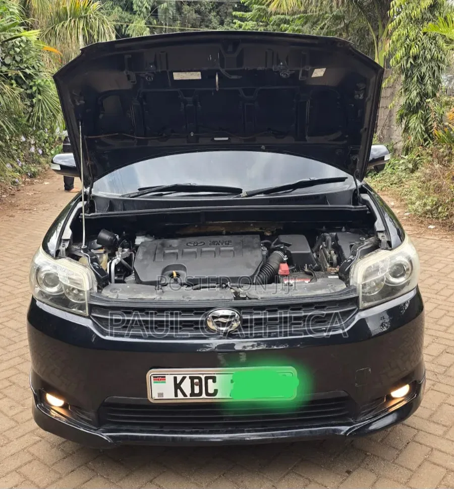 Toyota Rumion 1.5 FWD 2023 Black