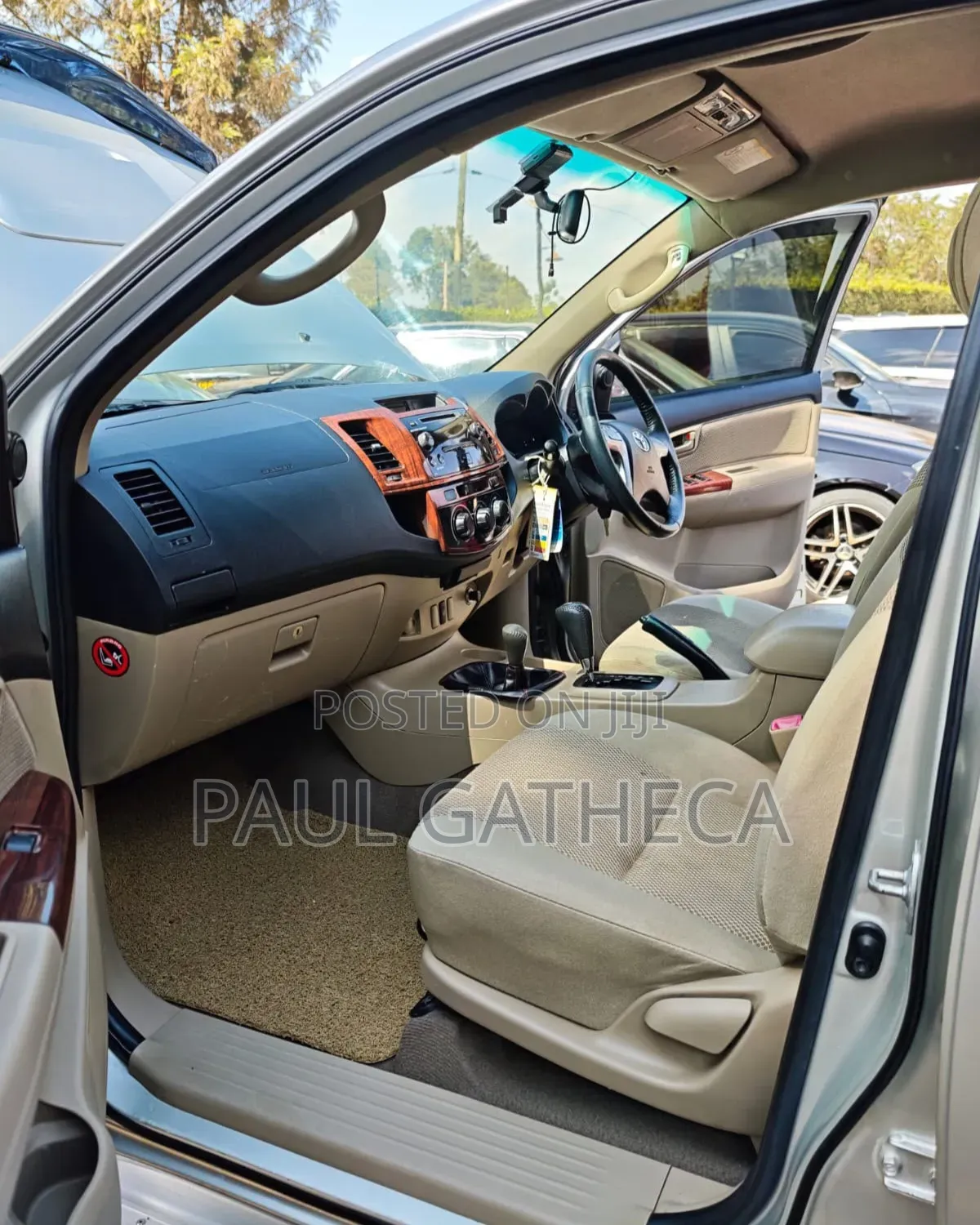 Toyota Hilux 2015 White
