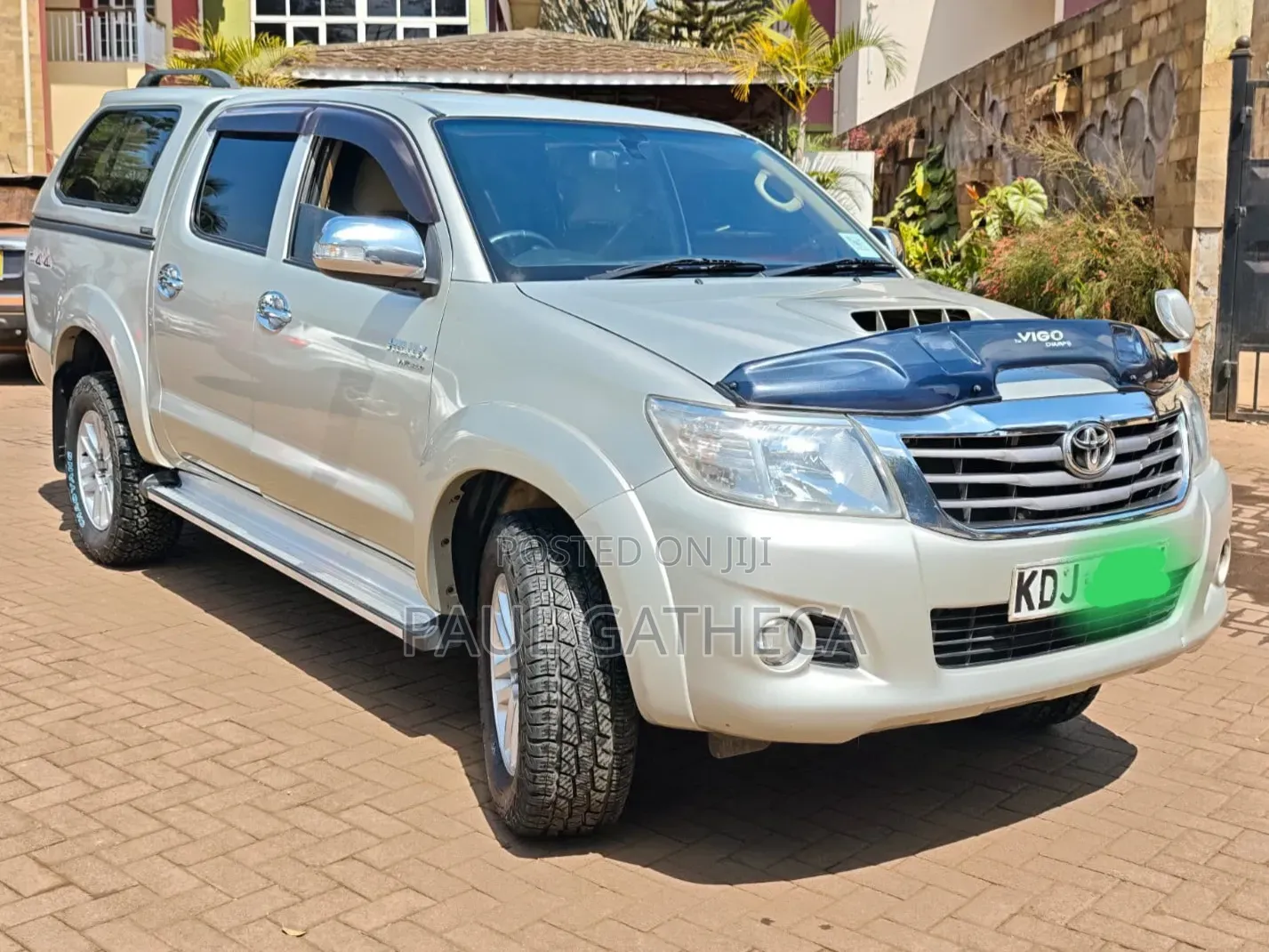 Toyota Hilux 2015 White