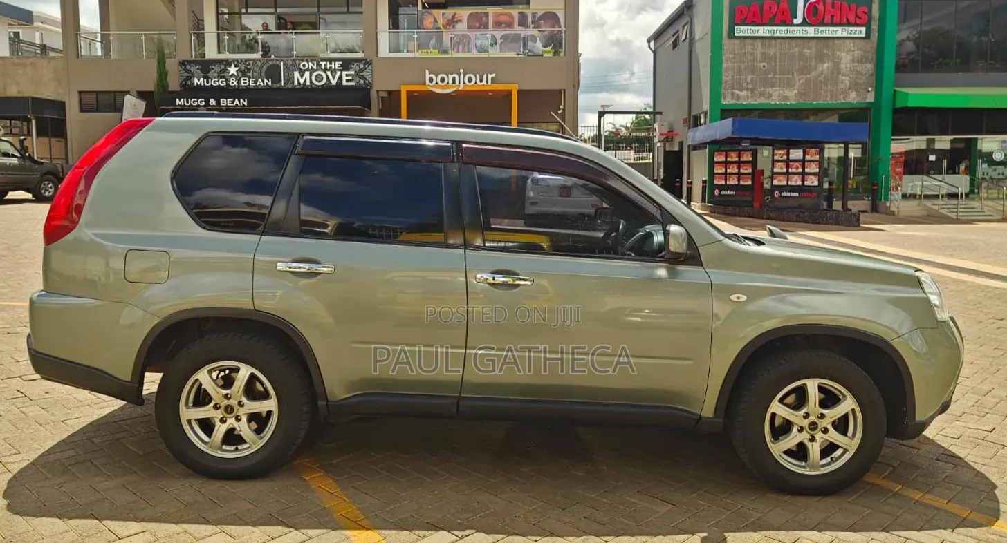 Nissan X-Trail 2013 Gray