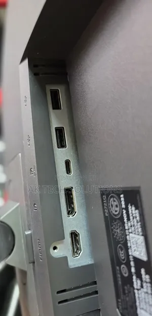 Dell P2721Q 
27 Inch 4k Display 
Display/Hdmi/Type C [65w Power
