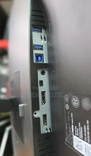 Dell U2718Q 
27 Inch 
4k Display (3840*2160)
60 Hz
Thin Bezel