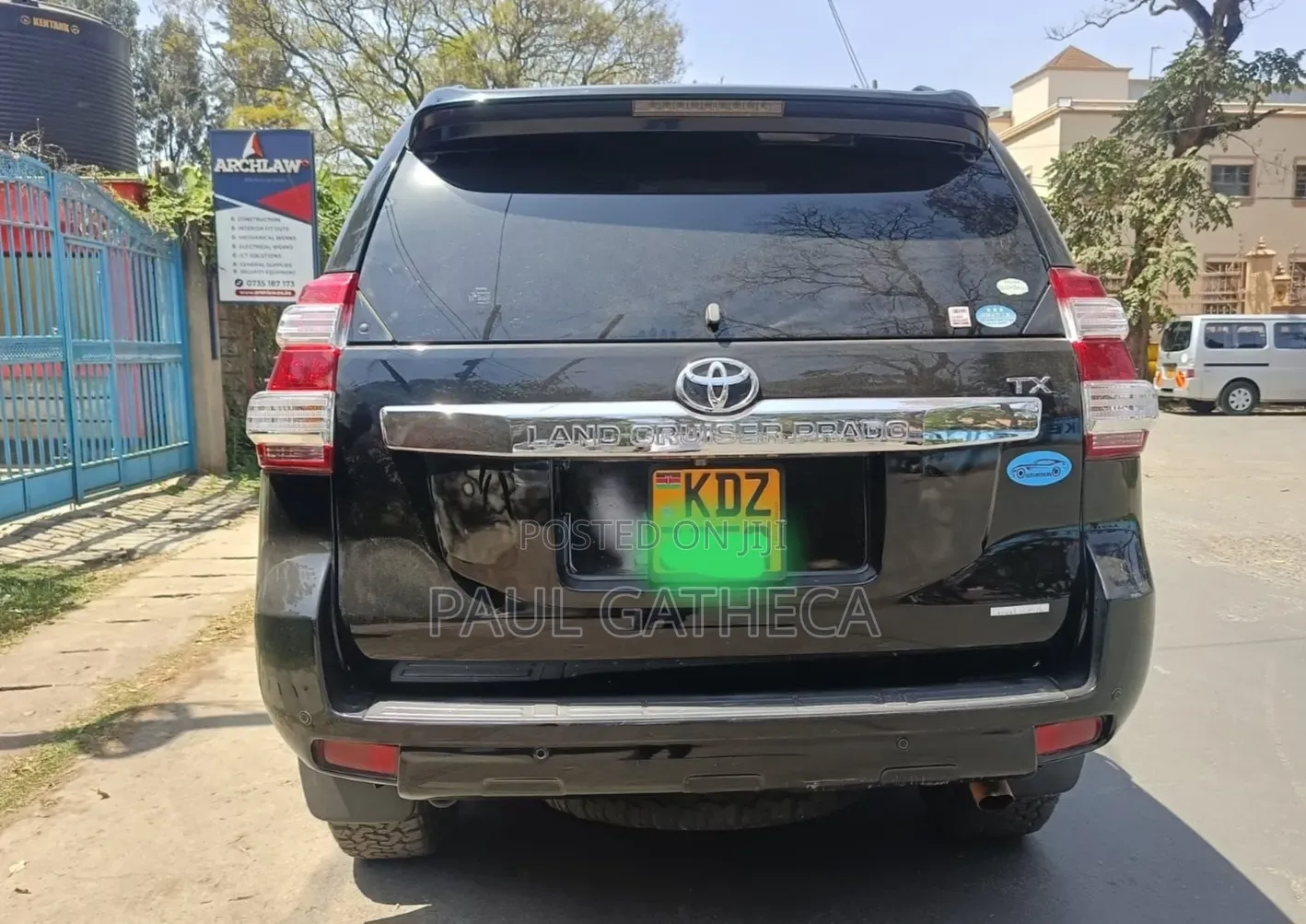 Toyota Land Cruiser Prado 2011 Black
