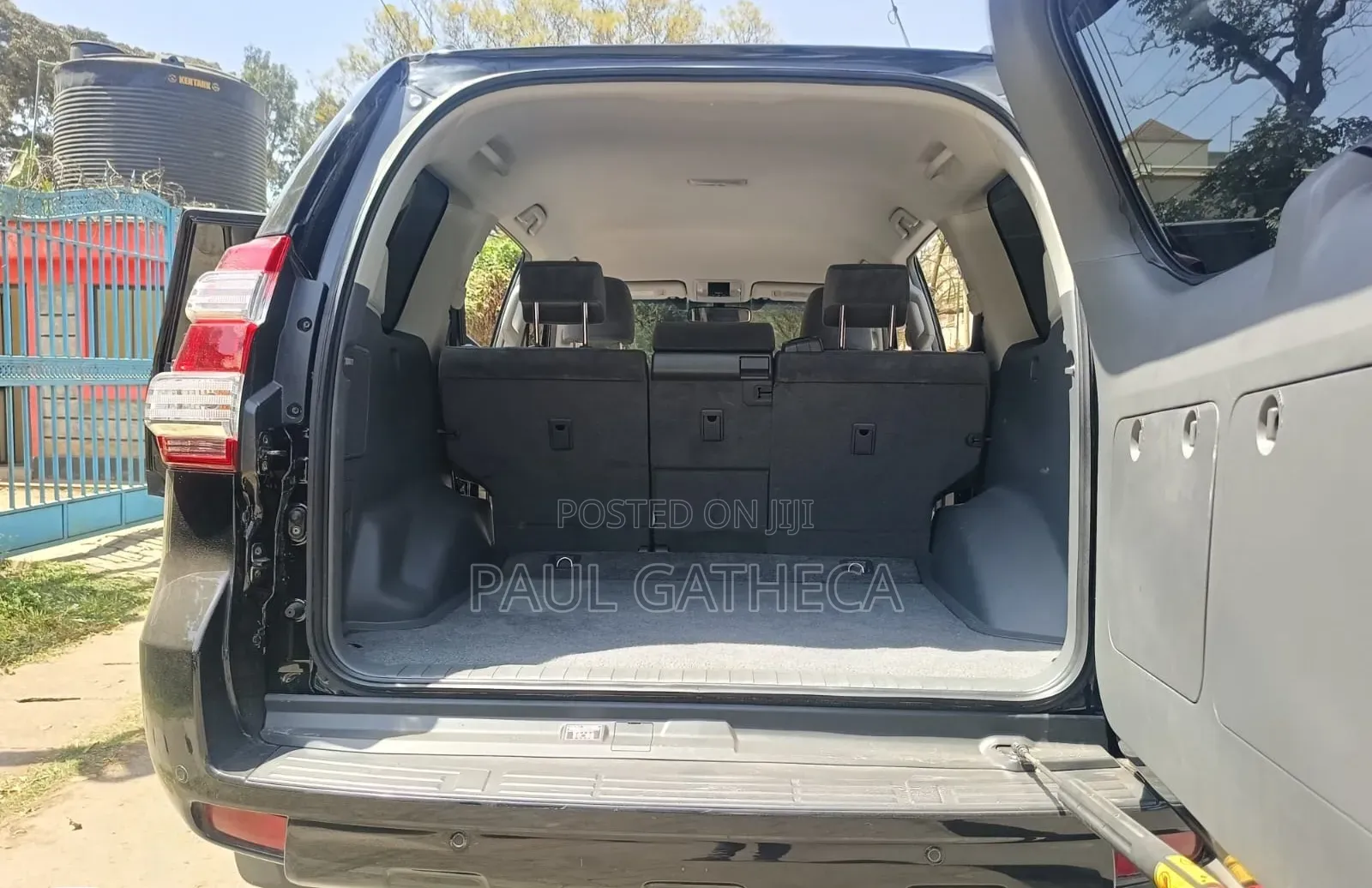 Toyota Land Cruiser Prado 2011 Black