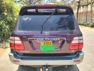 Toyota Land Cruiser Prado 2006 Maroon