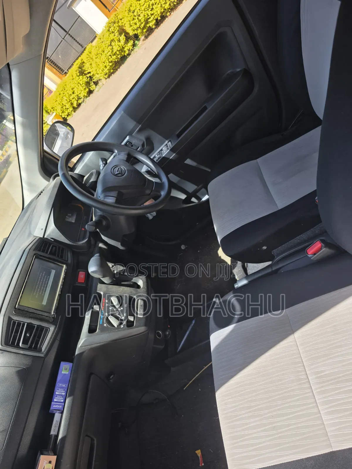 Daihatsu Mira 2019 White