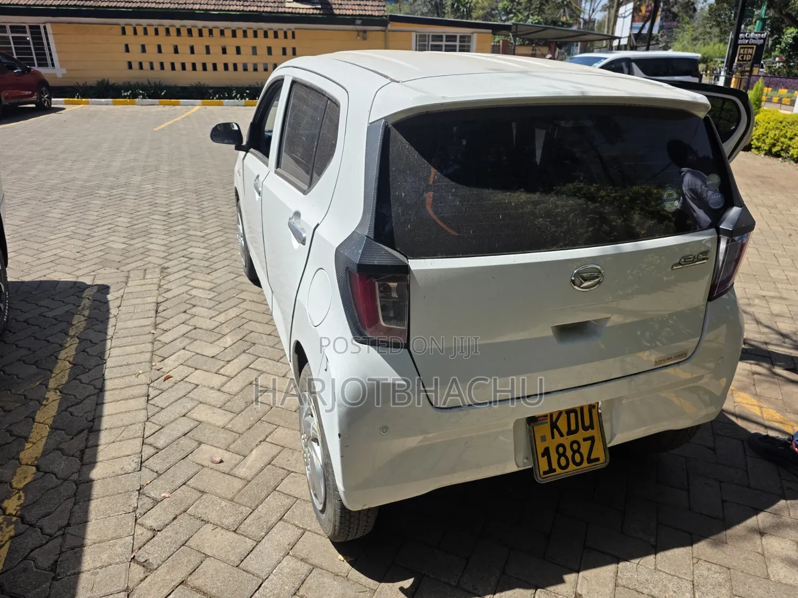 Daihatsu Mira 2019 White