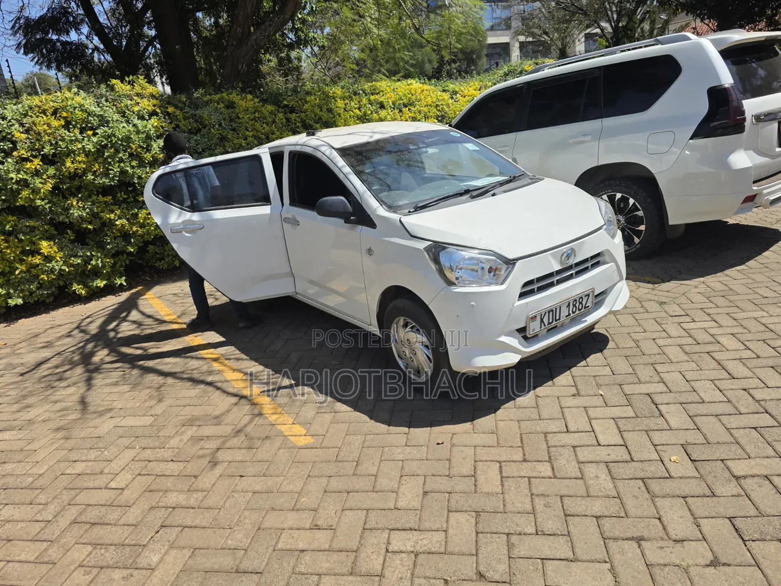 Daihatsu Mira 2019 White