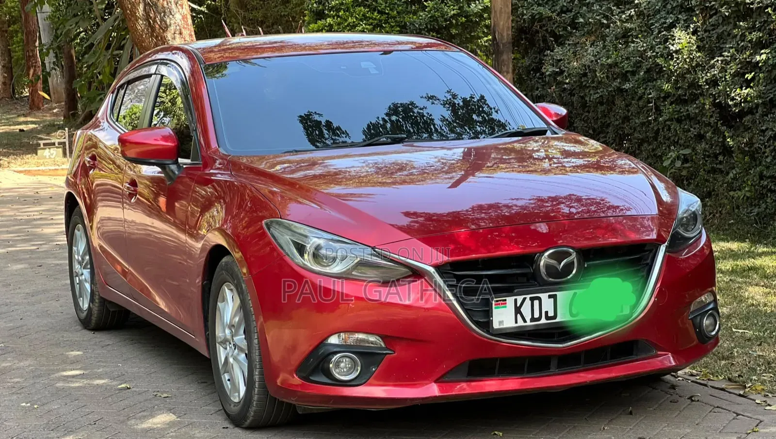 Mazda Axela 2015 Red