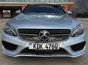 Mercedes-Benz C200 2015 Blue