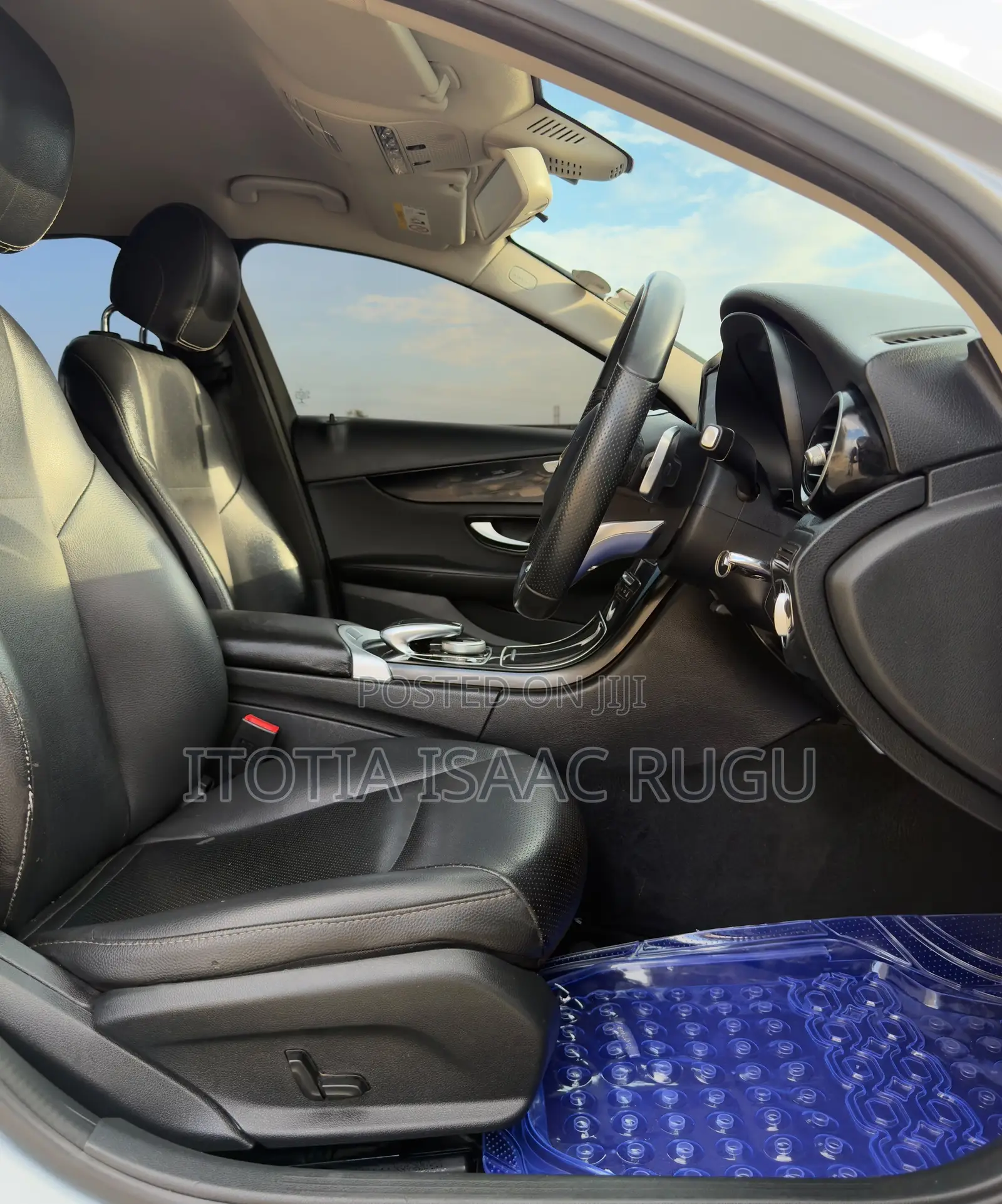 Mercedes-Benz C200 2015 Blue