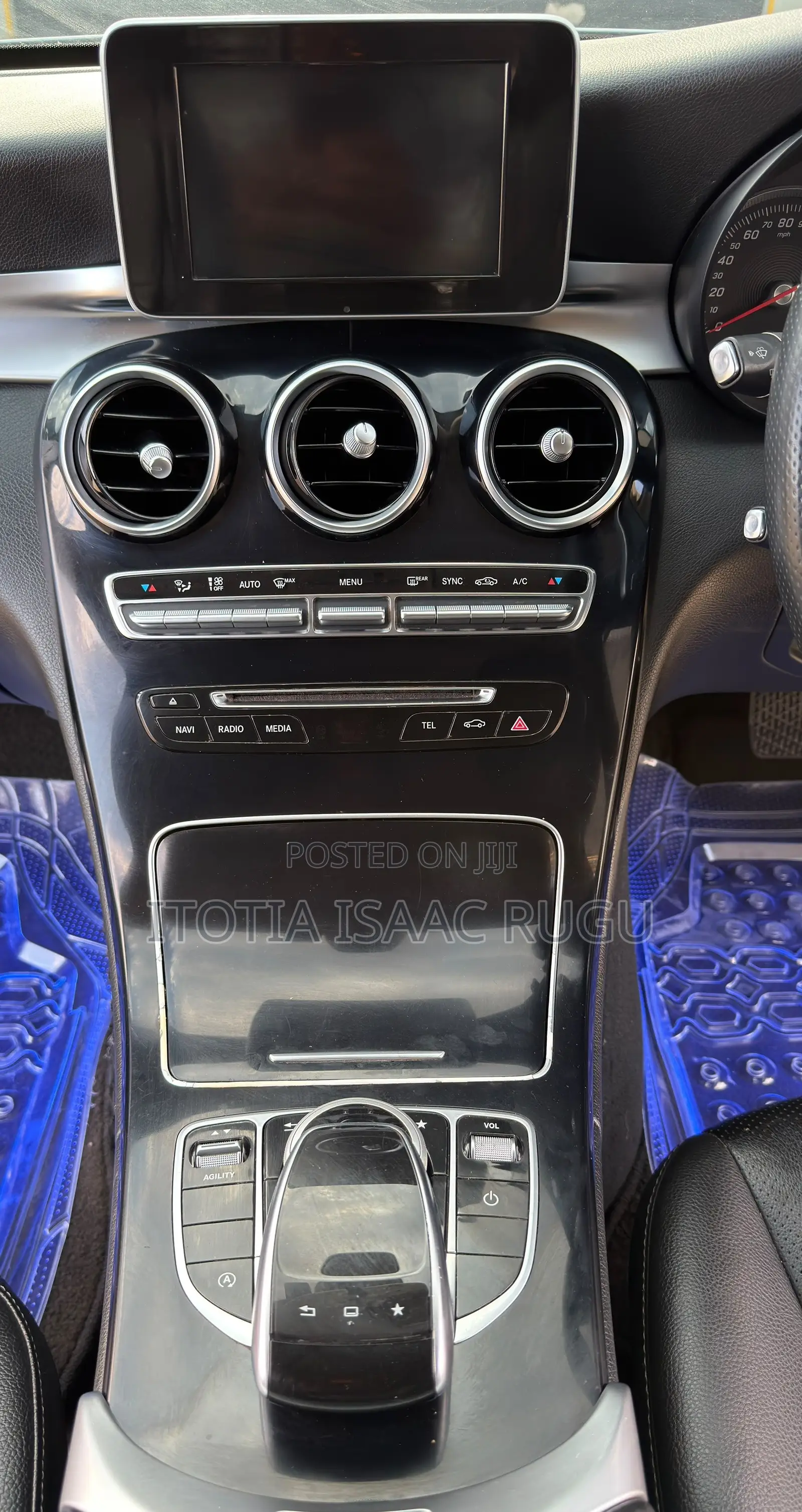 Mercedes-Benz C200 2015 Blue