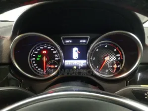 Mercedes-Benz GLE-Class 2019 Off white