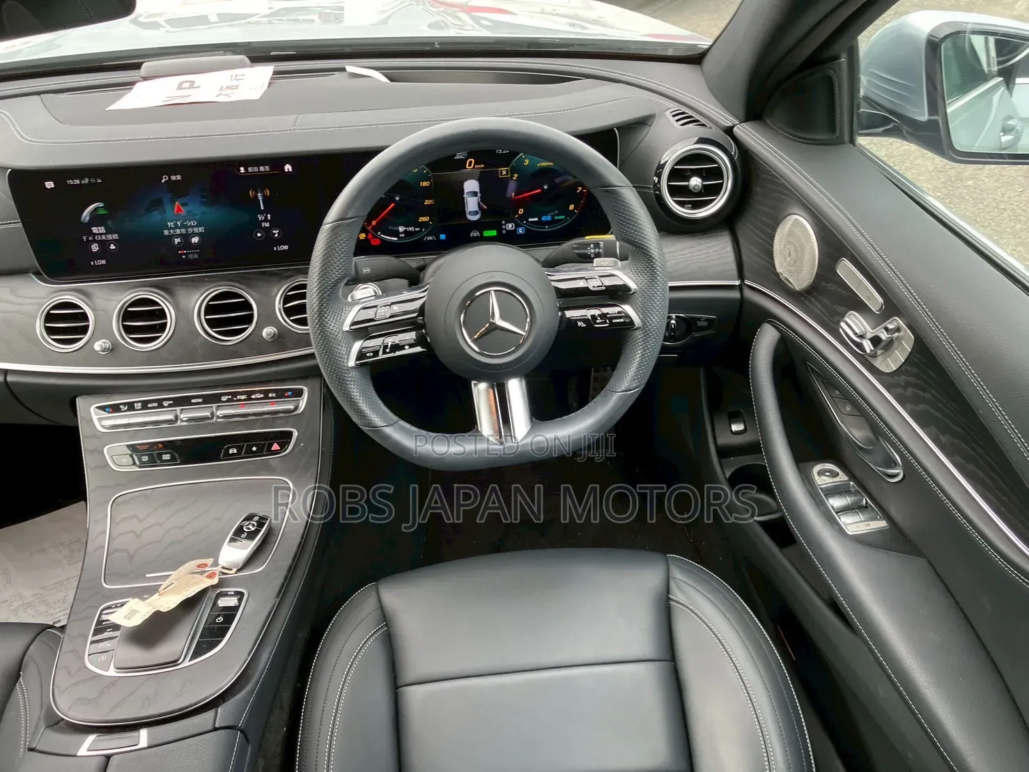Mercedes-Benz E200 2021 Silver