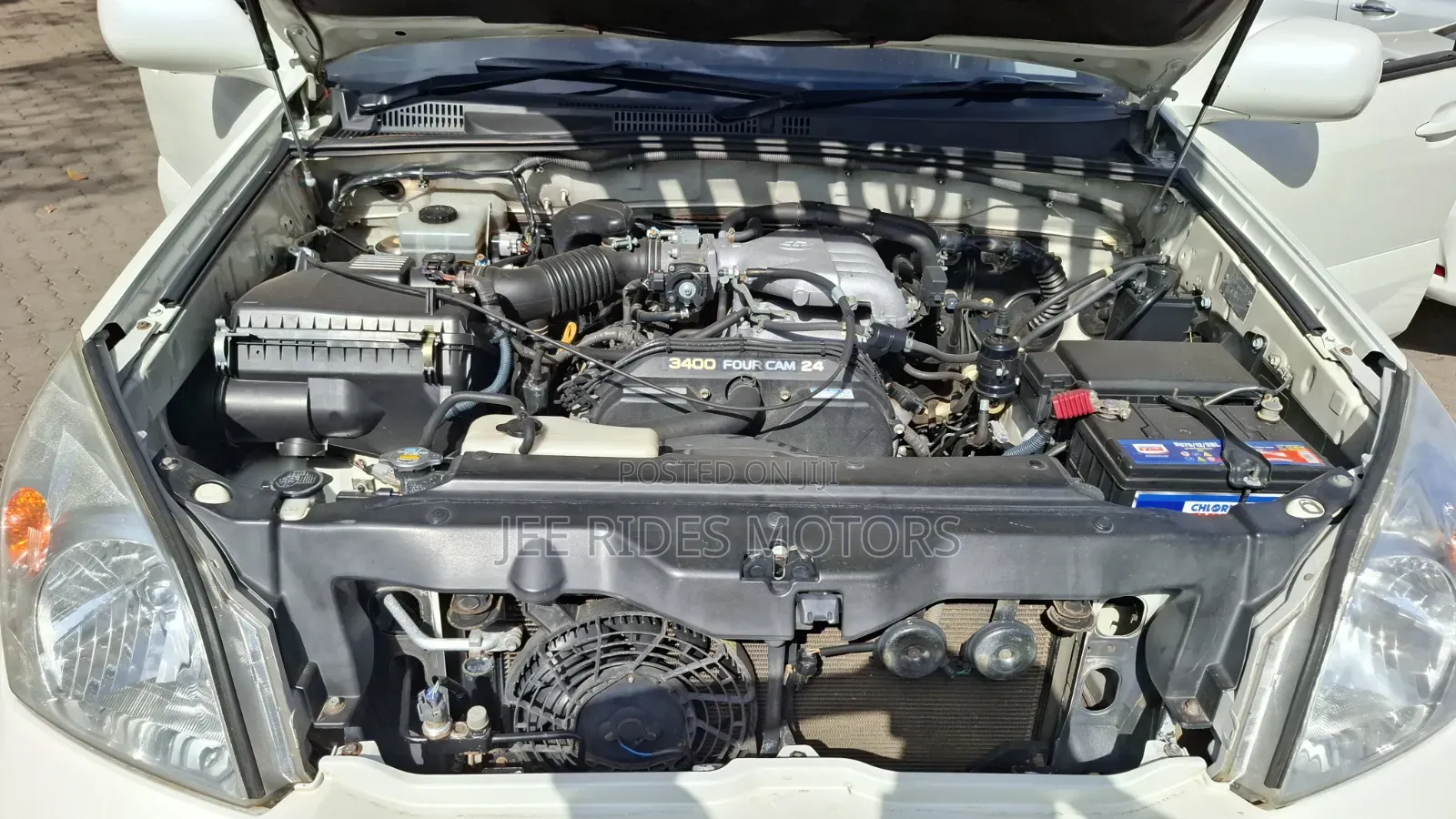 Toyota Land Cruiser Prado 2003 White