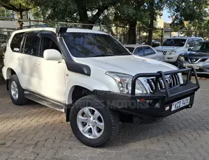 Toyota Land Cruiser Prado 2008 White