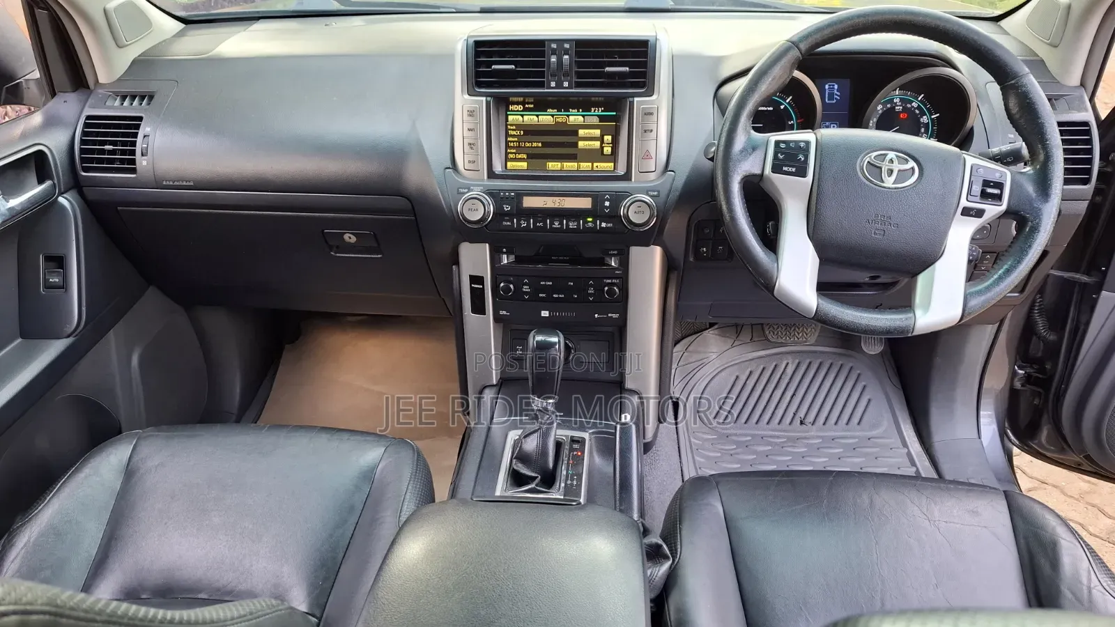 Toyota Land Cruiser Prado 2010 Gray