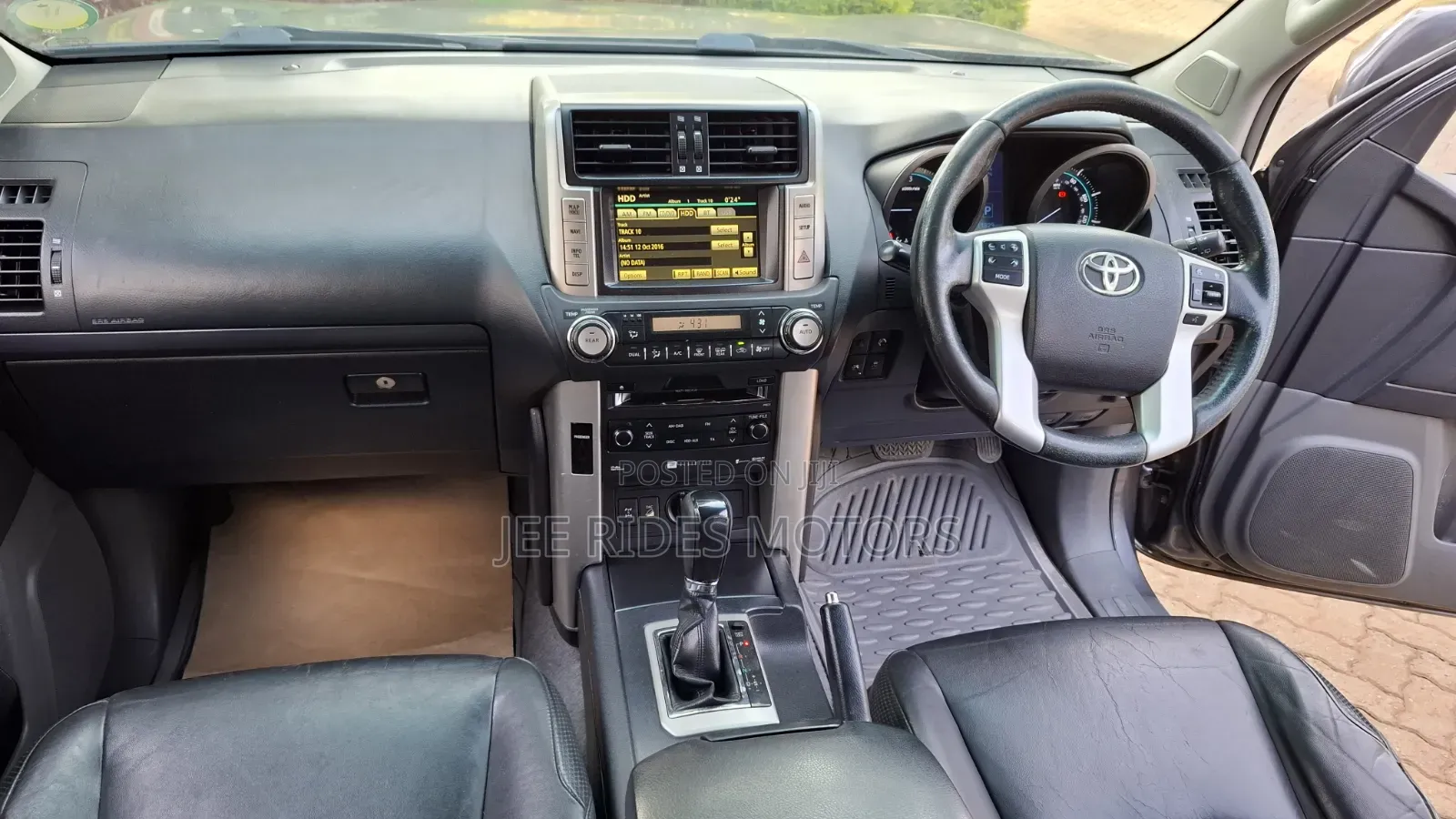 Toyota Land Cruiser Prado 2010 Gray