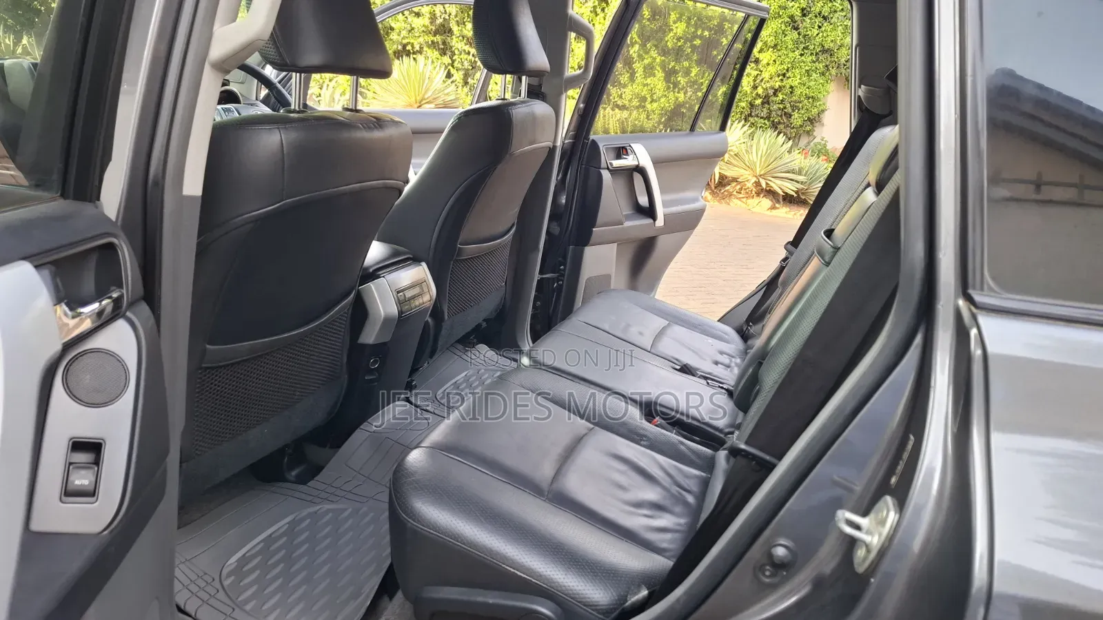Toyota Land Cruiser Prado 2010 Gray