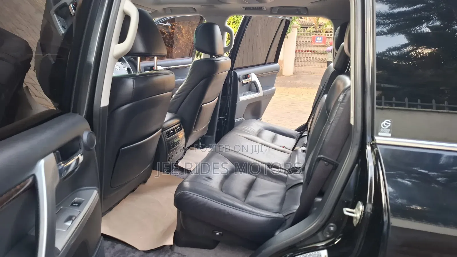 Toyota Land Cruiser 2012 Black