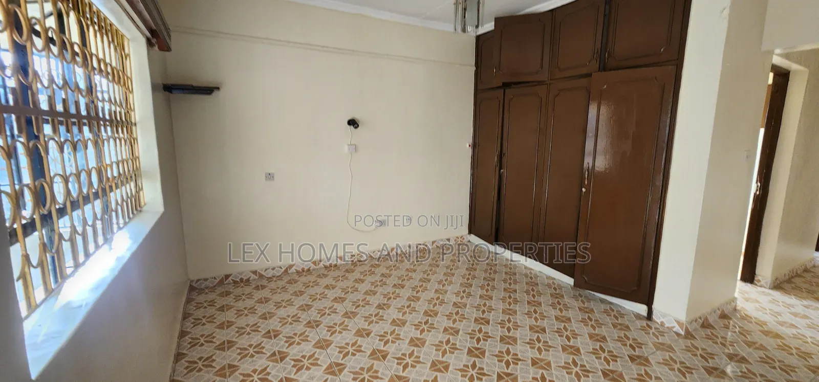 4bdrm Maisonette in NkaiMurunya for rent