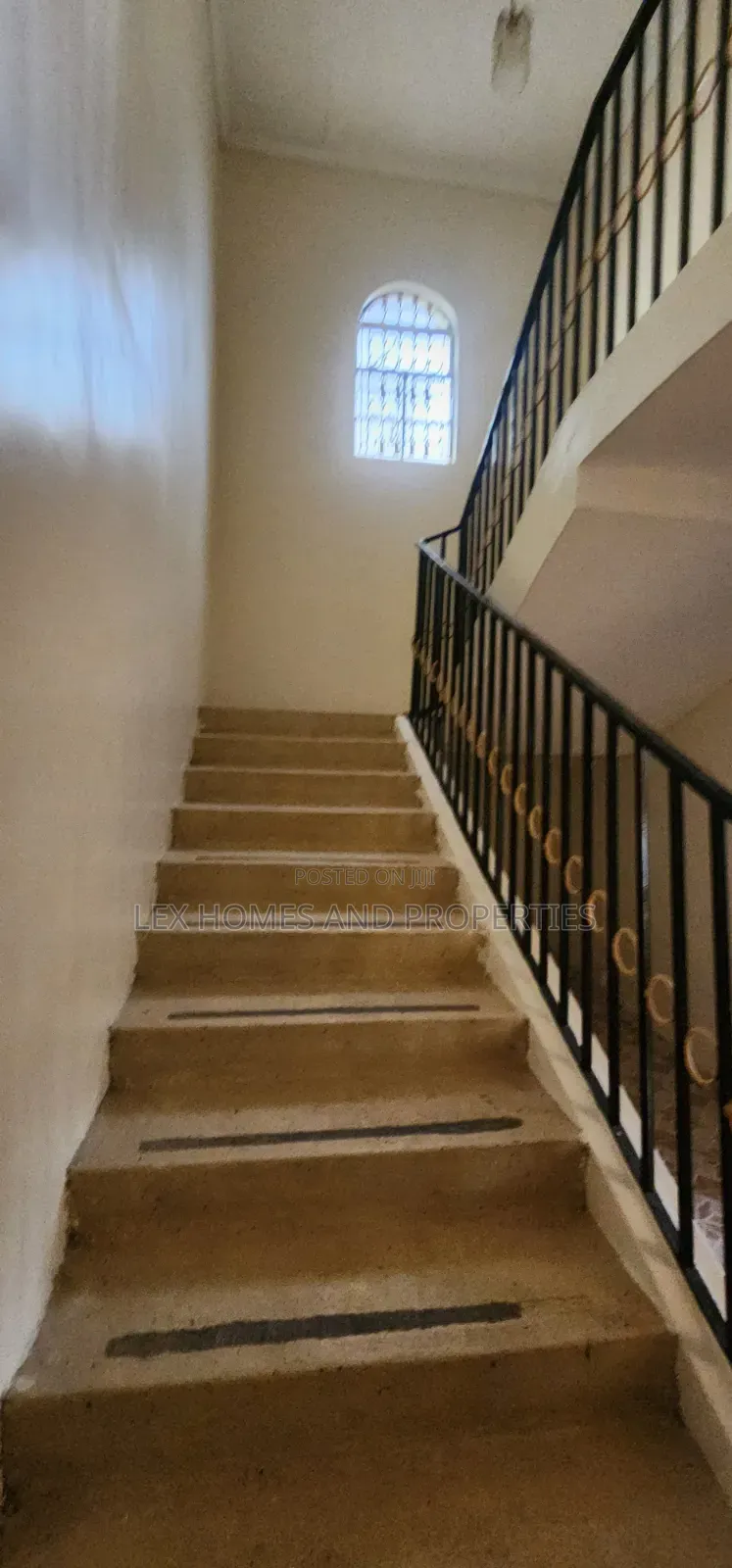 4bdrm Maisonette in NkaiMurunya for rent