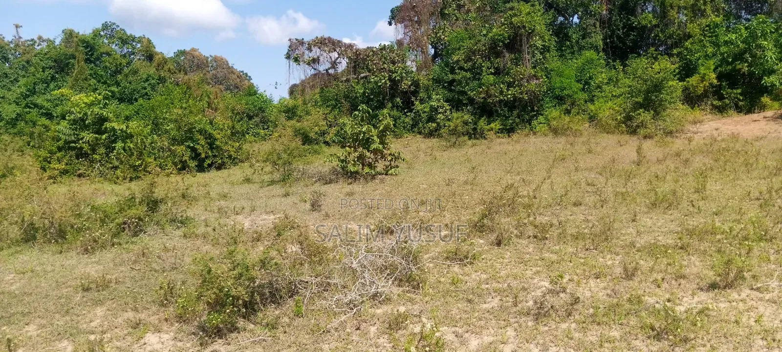 Land on Sale Kwale Count Kombani Eria 3,1/2 Prise 2m Per Acre