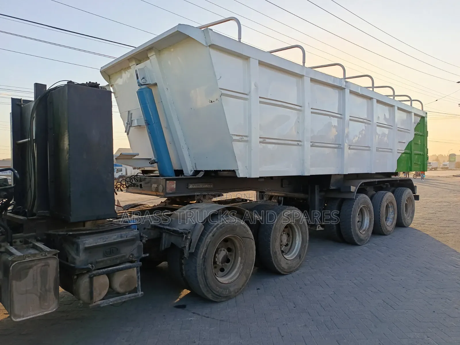 For Sell FAW 380HP Safi With Tipping Trailer Safi BHACHU PRICE 5.5m