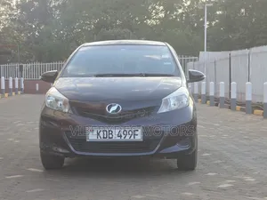 Toyota Vitz 2013