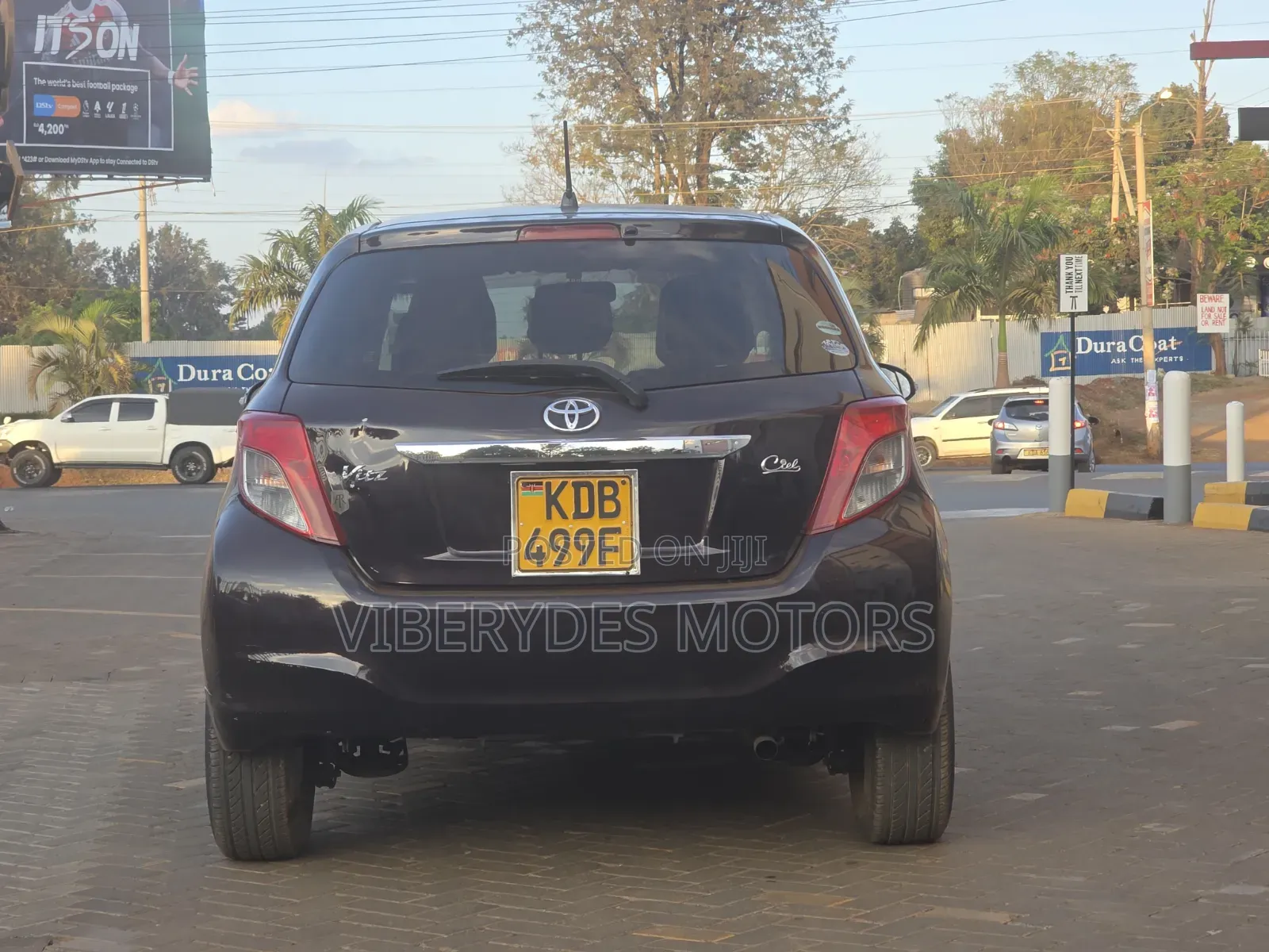 Toyota Vitz 2013